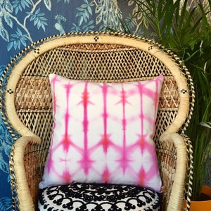 Shibori Tye Dye Cushion Cover. Pink image 3