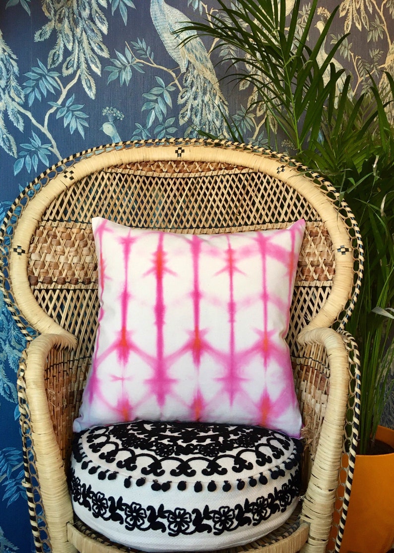 Shibori Tye Dye Cushion Cover. Pink image 3
