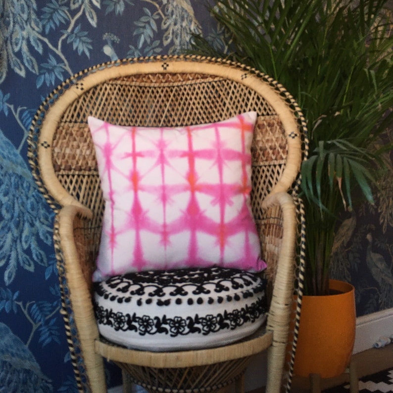 Shibori Tye Dye Cushion Cover. Pink image 2