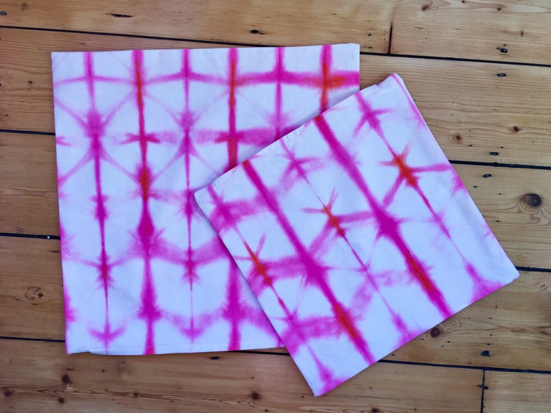 Shibori Tye Dye Cushion Cover. Pink image 7