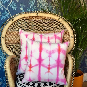 Shibori Tye Dye Cushion Cover. Pink image 8