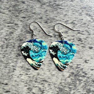 Starry Night & Great Wave Guitar Pick Earrings - A Celestial Harmony | Guitar Earrings | Sterling Silver .925 Guitar Pick Earrings Bild 2