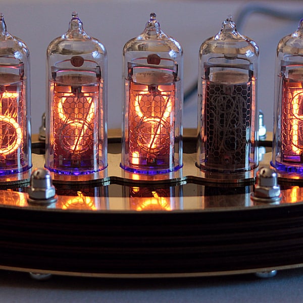 5-tube Nixie Thermometer V2 (Assembled and ready to use, with brass top)