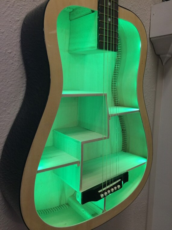 Soporte para guitarra con madera reciclada …