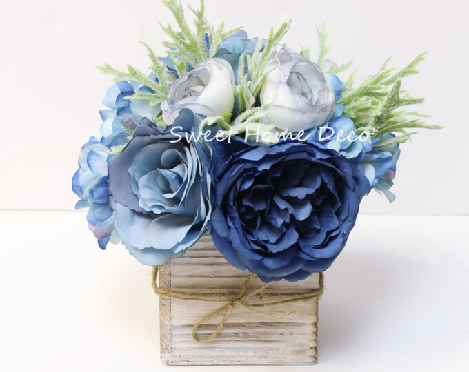 Blue Flower Vase Centerpiece
