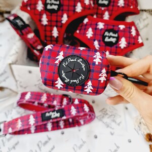 Porta sacchetti per escrementi di cane a forma di plaid Winter Wonderland *Rotolo di sacchetti per escrementi GRATUITO