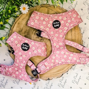 Dusky Pink Daisy Blumen Hundegeschirr: Größe XS, S, M, L, Optional mit Leine