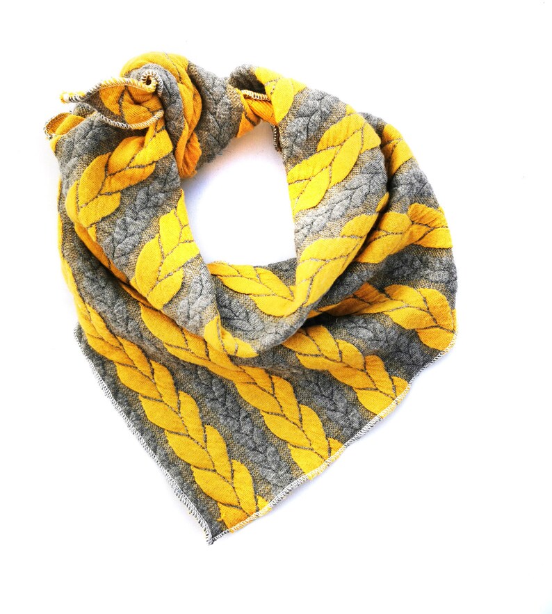 Mustard Yellow /& Grey Cable Knit Puppy Dog Bandana Tie on