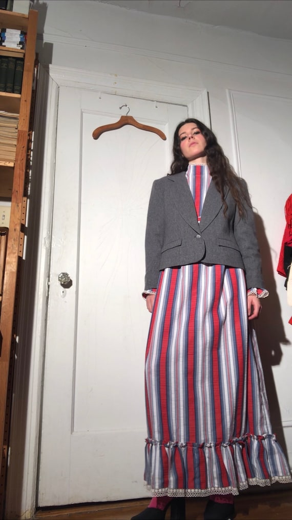 1990s Gray Wool cropped Pendleton Blazer | 40” che