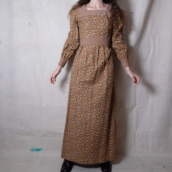 1970s handmade brown ditsy floral maxi dress | 28”