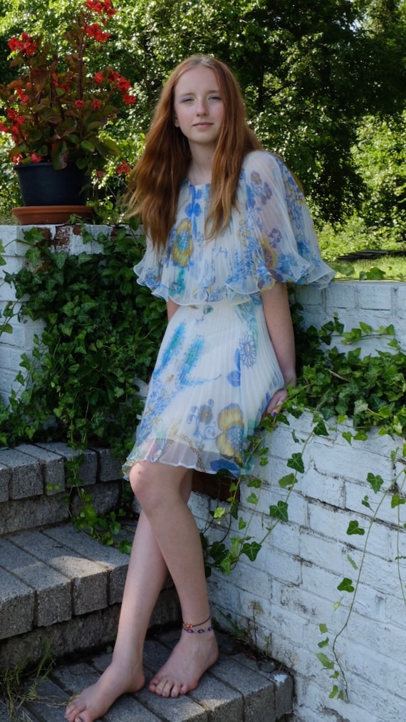 1960s Pleated Flower Child Party Dress
