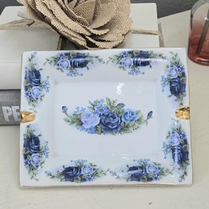 Blue Ashtray, Beautiful Ashtray, Pretty Ashtray, Ashtray, Vintage Ashtray, Decal Ashtray, Floral Ashtray