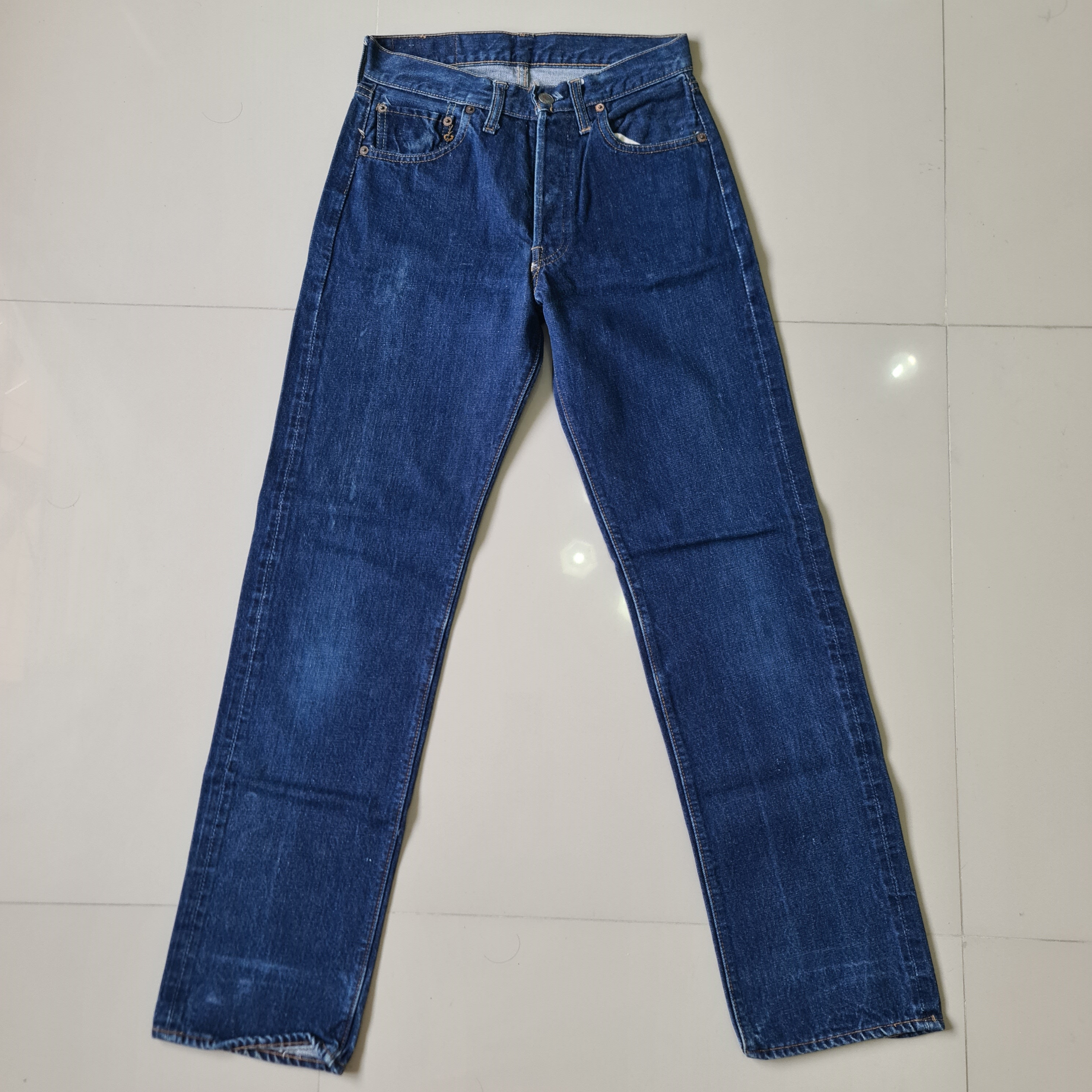 LEVI’S 501 MADE IN USA W38 L30 il_1080xN.3946579302_14mb.jpg