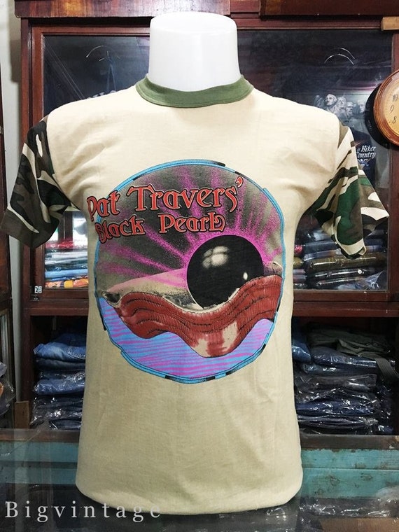 Vintage Pat Travers' Black Pearl Tour 82' Camo T-s