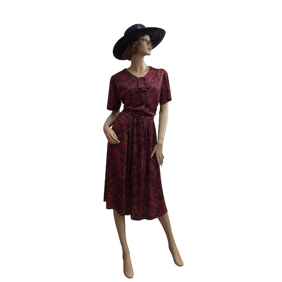 70’s Short-Sleeve Paisley Polyester Dress