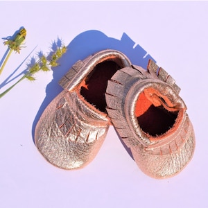 Baby Moccasins, Rose Gold Moccasins, Metallic Rose Gold Baby Moccasins with Red Sole, Genuine Leather, Baby Gifts