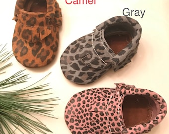 Baby Moccasins, Leopard Baby Moccasins, Leopard Moccs with suede sole, Leopard print Baby shoes, Baby gift