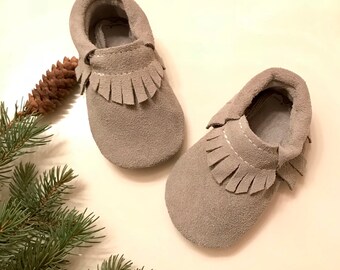 Baby Moccasins, Dusty Gray Baby Moccasins, Gray Suede Moccasins, Soft Sole Suede Moccasins