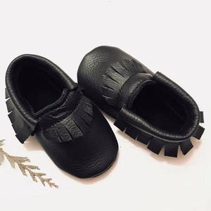 Baby Moccasins, Black Leather Moccasins, Black Baby shoes, Black Baby Booties, Crib shoes, Baby Gift