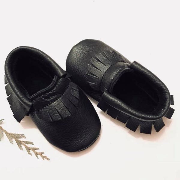 Baby Moccasins, Black Leather Moccasins, Black Baby shoes, Black Baby Booties, Crib shoes, Baby Gift