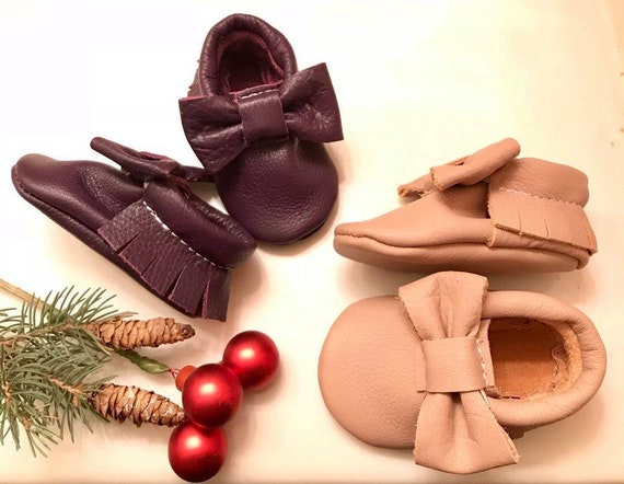 Baby Moccasins, Baby Girl shoes, Birthday shoes, Baby Girl Moccs, Bow Baby Moccasins