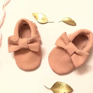 Blush Pink Moccasins, Suede Blush Pink Baby Moccasins, Baby Moccasins, Baby Booties, Baby Gifts