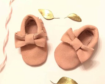 Blush Rosa Mokassins, Wildleder Blush Rosa Baby Mokassins, Baby Mokassins, Baby Booties, Baby Geschenke