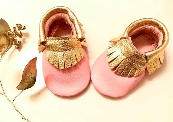 Pink With Gold Fringe Leather Moccasins Shoes Pink Baby Moccasins Baby Moccasins Gold Baby Moccasins Baby Gift Etsy