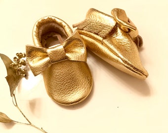 Baby Moccasins, Gold Moccasins, Metallic Gold Moccasins, Gold Baby Moccasins, Gold Baby shoes