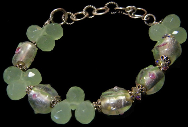 Green Bead Bracelet Statement Bracelet Glass Bead Bracelet Etsy