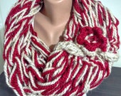 roten und weißen Schal, Schal häkeln, stricken Schal, bulligen Haube Schal, Winter-Zubehör, Circle Schal, Kappe Schal, Mode Schal, Loop-Schals