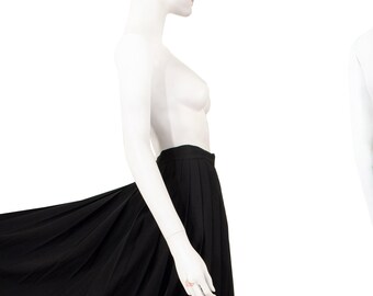 80s Pleated Flower Print Maxi Skirt | Authentic & Vintage