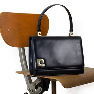 Pierre CARDIN bag, smooth ink blue calfskin, gold metal logo / vintage 60-70s / Cardin Paris Space age french bag