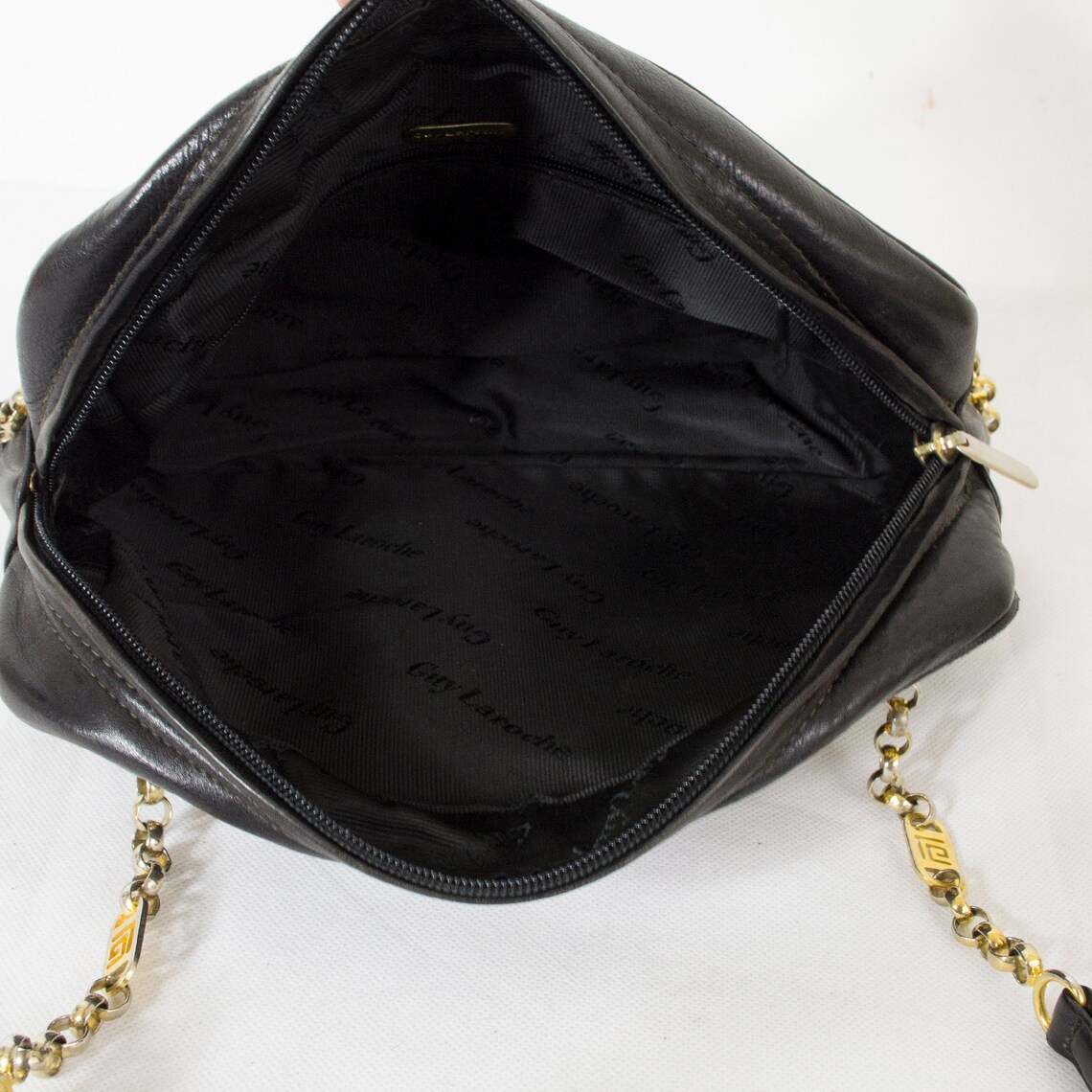 guy laroche belt bag