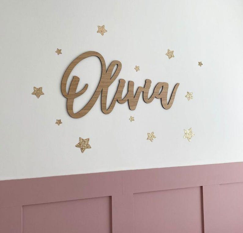 Letrero de madera personalizado con nombre para la decoración de la pared de la habitación de los niños imagen 9