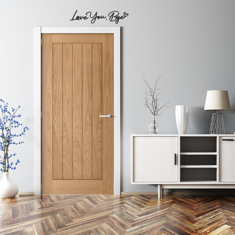 BLACK Wooden 'Love You, Bye' Sign - Above Door Hallway Sign - Natural Wood Entryway Lettering Bild 4