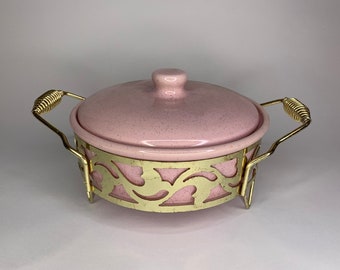 Bauer speckled pink ceramic casserole dish with lid and caddy