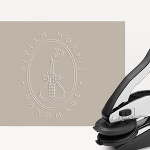 Benutzerdefinierte Embosser, Logo Embosser, Business Embosser, Logo Stempel, personalisierte Embosser, Emboss, Made with Love Embosser, handgemachter Stempel