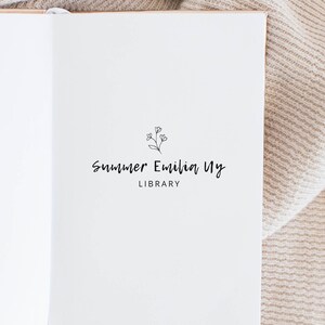 Tampon de livre, tampon de bibliothèque, tampon en caoutchouc, tampon personnalisé, tampon personnalisé. Timbre auto-encreur, cadeau personnalisé, étiquette de livre, timbre Ex Libris