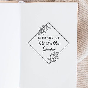 Boekstempel, bibliotheekstempel, rubberen stempel, aangepaste stempel, gepersonaliseerde stempel. Zelfinktende stempel, gepersonaliseerd cadeau, boeklabel, kransboek