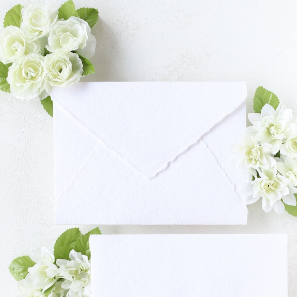 Pack of 20 Deckle Edge Envelopes | Handmade Cotton Paper Envelopes | Wedding Envelopes | Invitation Envelopes | White Deckle Edge Envelopes