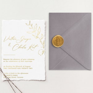 Inviti di nozze stampati in lamina d'oro / Suite di inviti di nozze con bordo frastagliato / Inviti in carta di cotone fatti a mano / Carta fatta a mano
