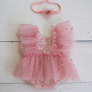 Newborn Outfit, Newborn Romper, Newborn Girl Outfit, Newborn Photo Prop, Newborn Photography Prop, Newborn Lace Romper, Newborn Girl Romper