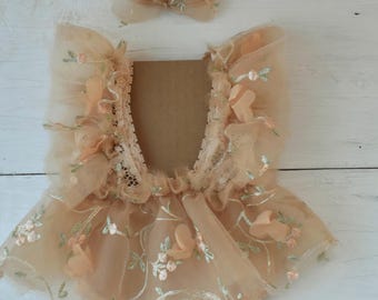 Newborn photo outfit girl, Newborn Photo Prop, Photography Prop, Newborn Photo Outfit, Newborn Girl Props, Newborn Lace Romper