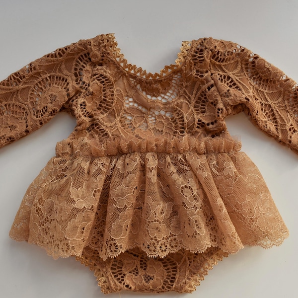 Newborn lace romper, Newborn Photo Prop, Newborn romper, Newborn Photo Outfit Newborn Lace Romper, Newborn outfit, Photography prop
