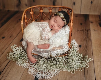 Newborn Outfit, Newborn Romper, Newborn Girl Outfit, Newborn Photo Prop, Newborn Photography Prop, Newborn Lace Romper, Newborn Girl Romper