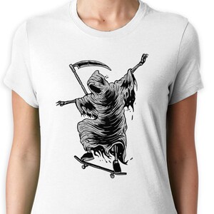 Grim Reaper Skateboard Women&#39;s T-Shirt - Skater Skating Skateboard Cool