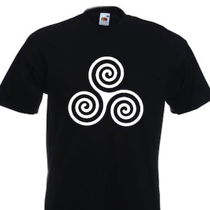Celtic Spiral Men&#39;s T-Shirt - Pagan Celtic Wicca Magick