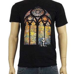 Banksy Stained Glass Window Men&#39;s T-Shirt