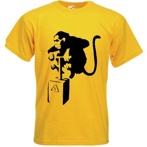 Banksy Detonator Monkey Men&#39;s T-Shirt